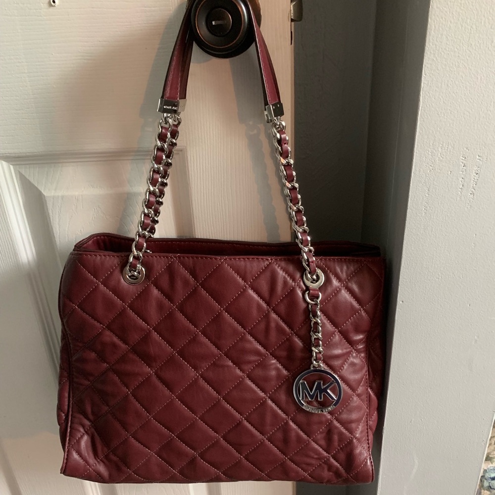 Michael kors purse